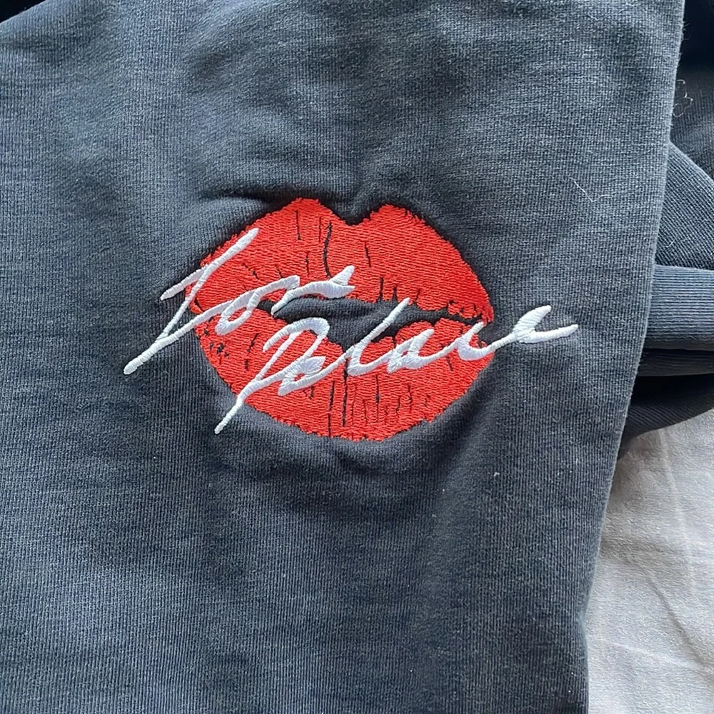 Black Graphic Hoodie with Angel and Lip Designs - Picture 6 of 8